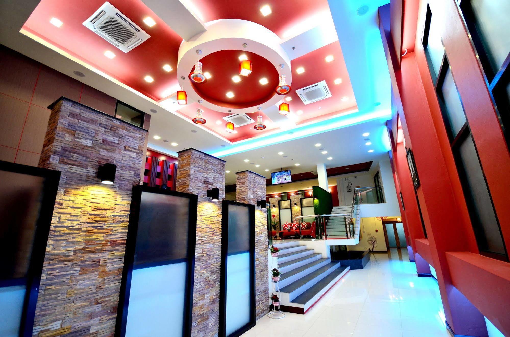 Pb Grand Hotel Hat Yai Exterior foto